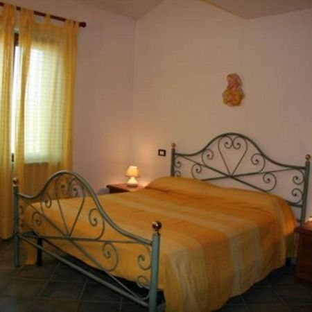 Apartment San Teodoro San Teodoro I Екстер'єр фото
